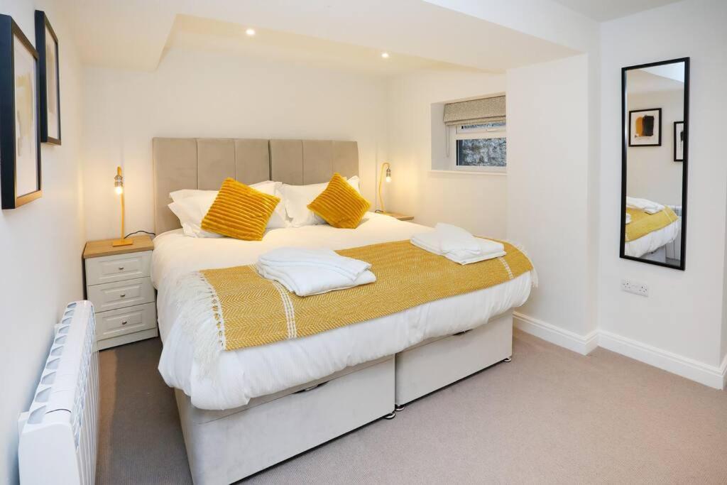 Central Ripon Apartment - View Of The Cathedral! ภายนอก รูปภาพ