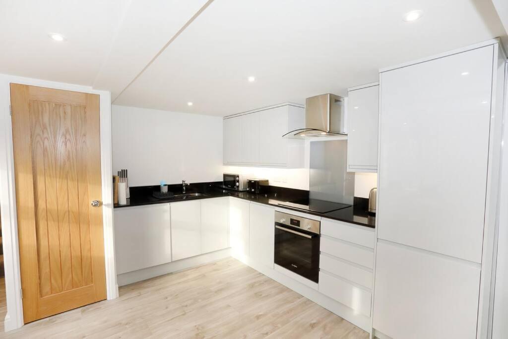 Central Ripon Apartment - View Of The Cathedral! ภายนอก รูปภาพ