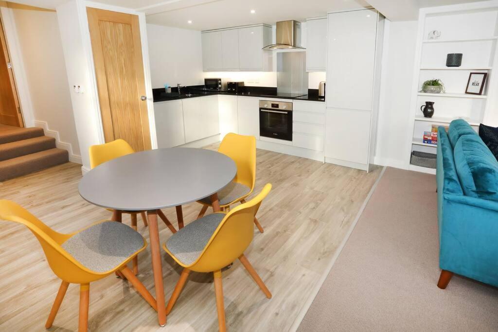 Central Ripon Apartment - View Of The Cathedral! ภายนอก รูปภาพ